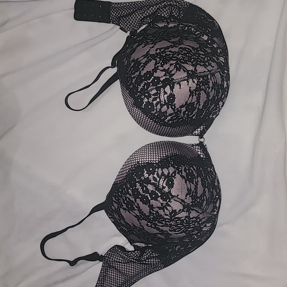 Victoria Secret Very Sexy Push-Up 40D - Picture 1 of 2